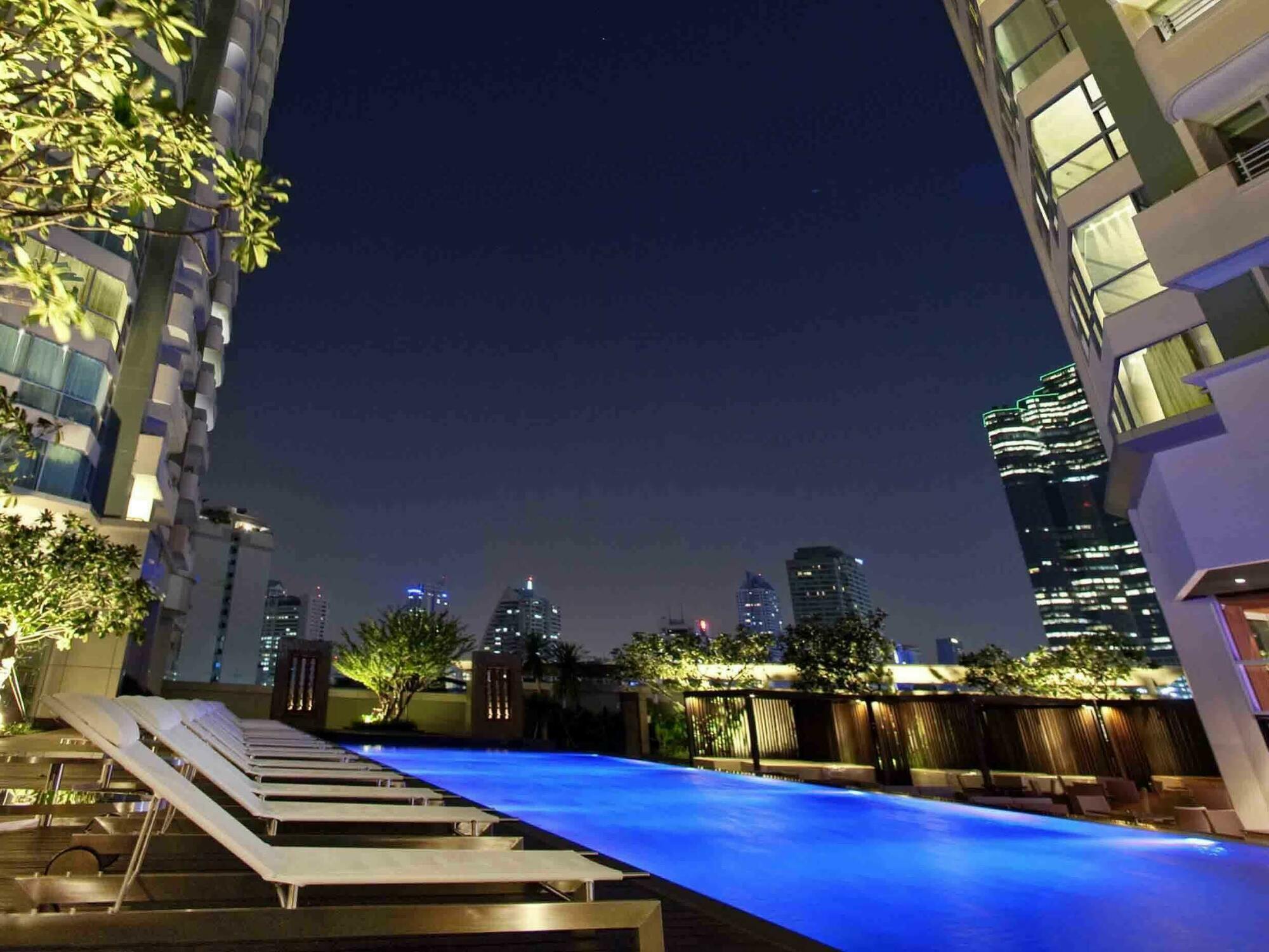 Jc Kevin Sathorn Bangkok Hotel Exterior photo